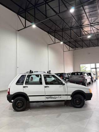 FIAT UNO 1.0 MPI MILLE FIRE 8V FLEX 4P MANUAL